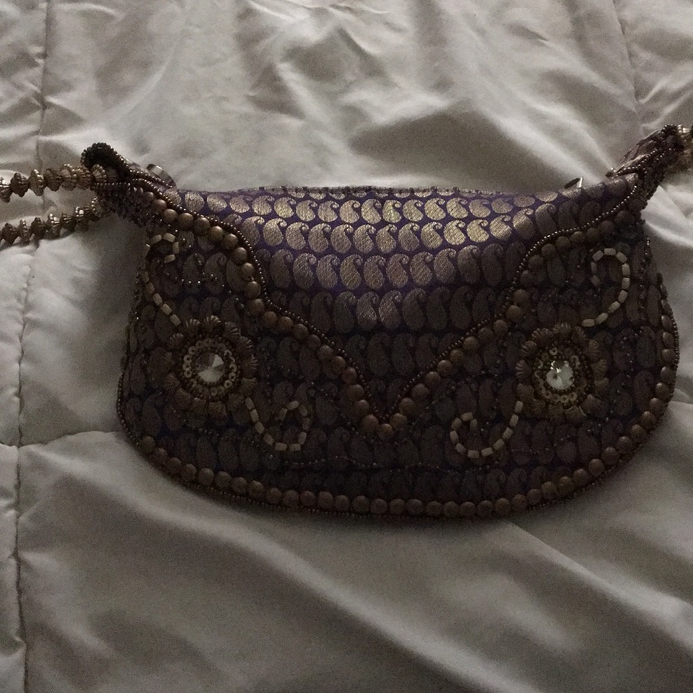 Purse - Picture 2 of 5